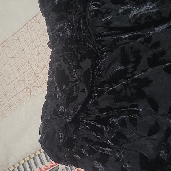 Intimately FP Snow Angel Micro Short In Black Combo Large Burn Out Velvet New - Picture 6 of 13